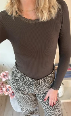 Discount Tim & Simonsen Bluse - Frida Rib - Caffe / Noce Bluser