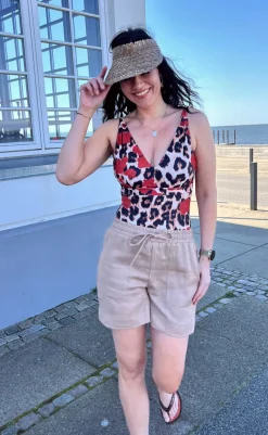 Sale Badedragt - Kathrin - Leo / Red Flowers Badetøj